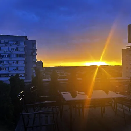 Apartment Penthouse Lola New Belgrade